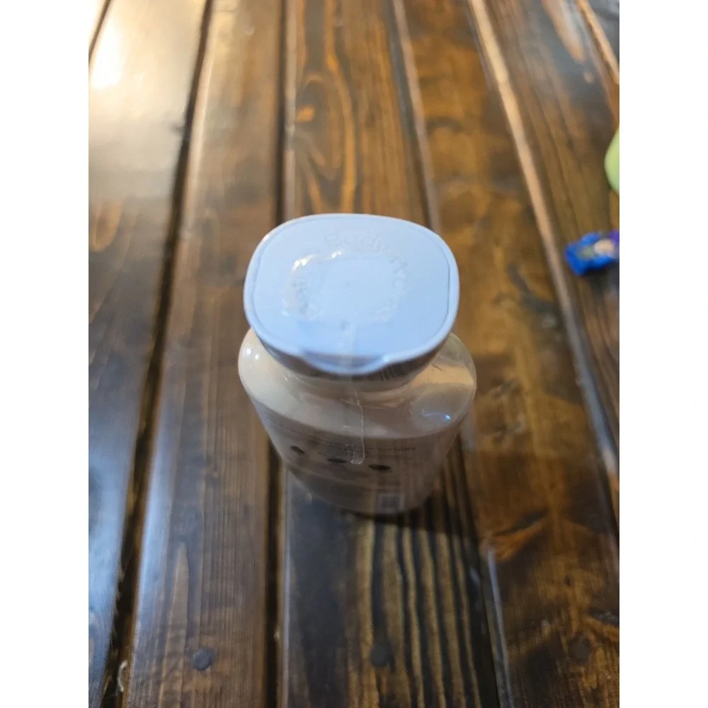 Bath & Body Works bath body